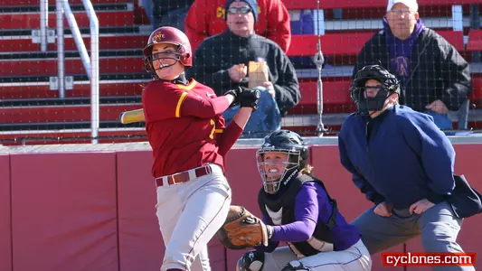 Cyclones Hit Three Homers In Rout