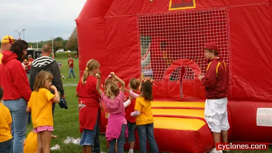 Lil Clone Club Memberships On Sale Now