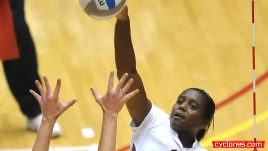 Cyclones Fall To No. 2 Texas, 3-0