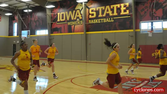 Women's Basketball Preseason Work Going Strong