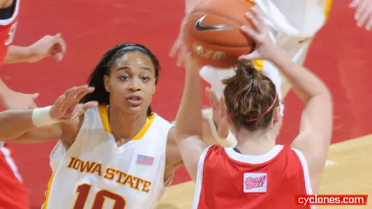 No. 23 Cyclones Defeat South Dakota 68-43