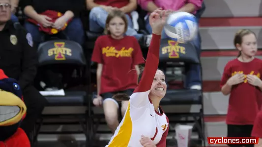 Cyclones Win Two, Improve to 3-0