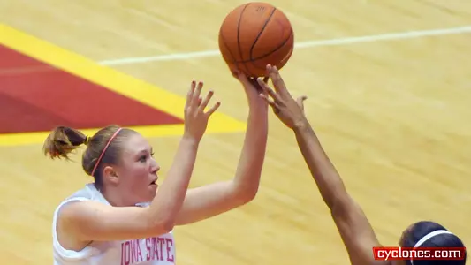 Cyclones Dominate Baylor in Top 20 Matchup