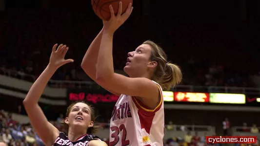 Cyclone Great Will Have Jersey Retired