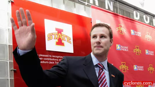 Hoiberg Is Back Home As Iowa State's Men's Basketball Coach