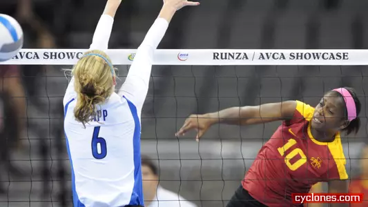 Henson Leads Iowa State Past Iowa, 3-0