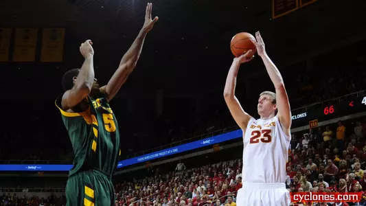 Men's Basketball Senior Feature: Jamie Vanderbeken