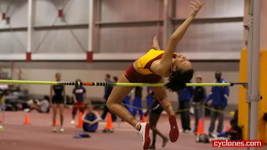 Andreassen Leads Cyclones in Pentathlon