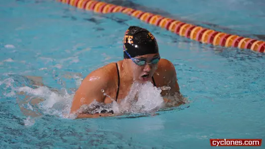 Cyclones Fall To Minnesota, 199-100
