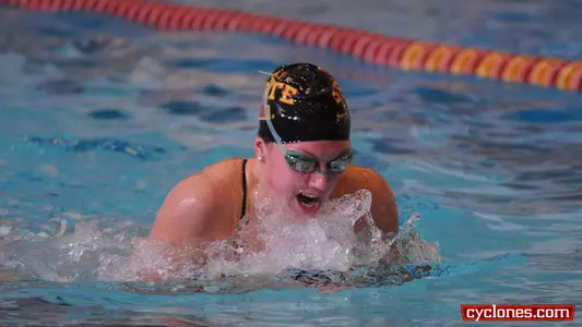 Cyclones Defeat South Dakota, Fall to Nebraska