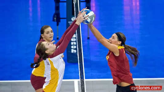 Cyclones Score Elite Win Over Minnesota