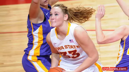 Poppens Powers Cyclones Past Panthers, 84-57