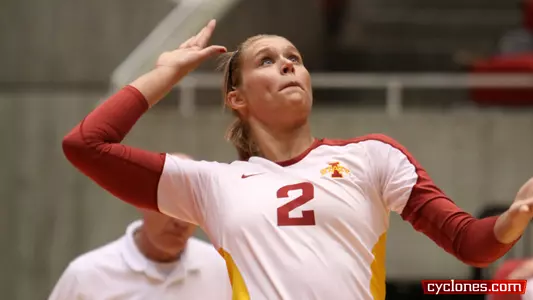 Cyclones Suffer First Loss at No. 15 UNI