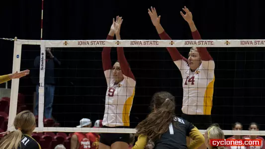 Cyclones Play Tigers In Centerville