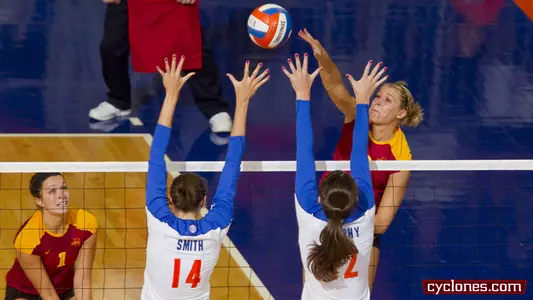 No. 19 Cyclones Upset No. 9 Florida on the Road