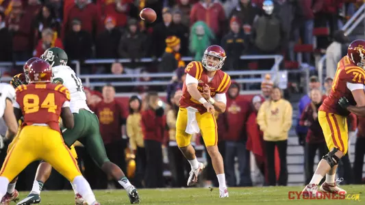Jantz, Cyclones Defeat Baylor, 35-21