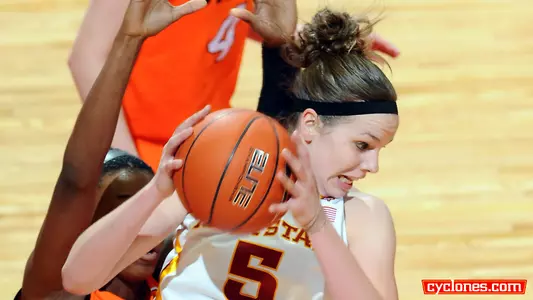 Christofferson Leads Cyclones Past Oklahoma State, 73-52