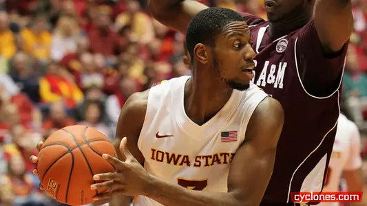 Hot-Shooting No. 9 Baylor Defeats Cyclones, 79-64