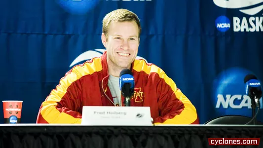 Hoiberg Agrees to Eight-Year Contract