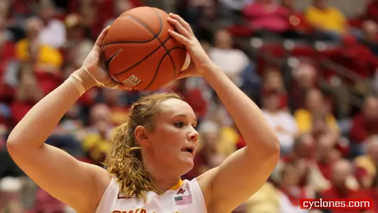 Poppens Earns WBCA All-Region Accolades