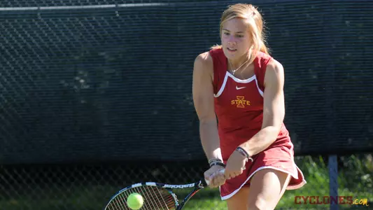 Iowa State Loses to Kansas, 4-3