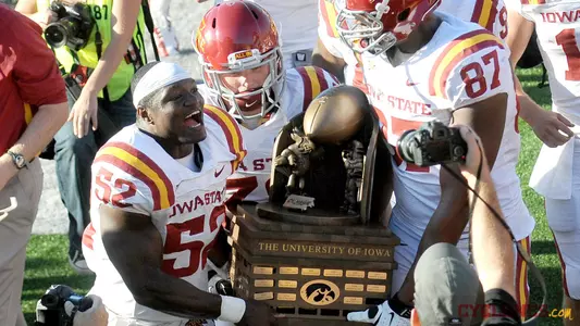 Knott Seals Cyclone Win With Late Interception