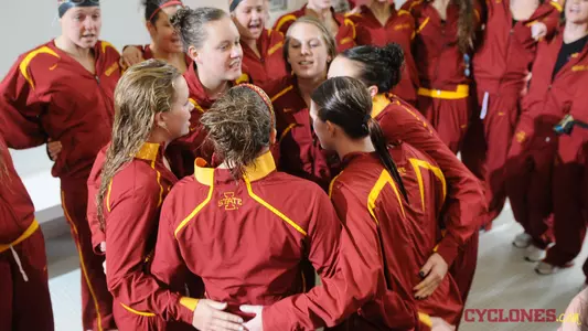 Swimming and Diving Travel to Kansas
