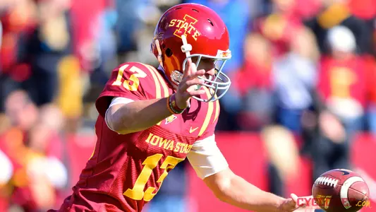 Van Der Kamp Selected to Senior Bowl