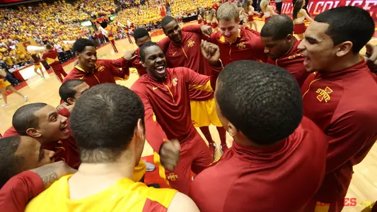 Cyclone Seniors Brought Back The "Magic"