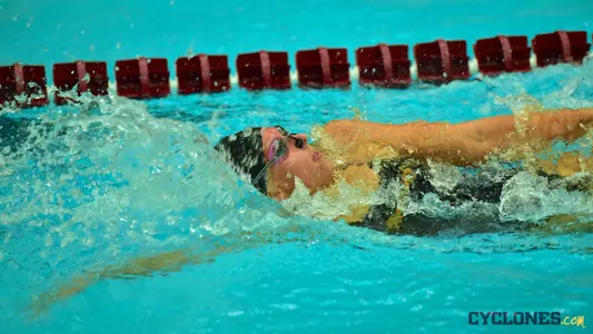 Iowa State Improves to 4-1, Beats UNO and UND