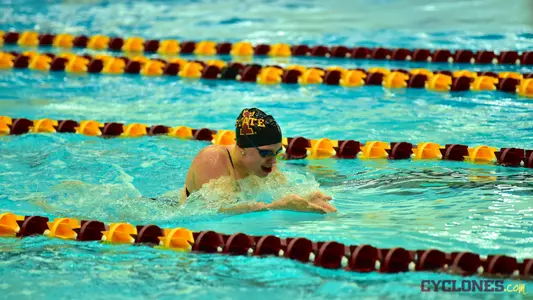 Cyclones Handle South Dakota, Improve to 2-1