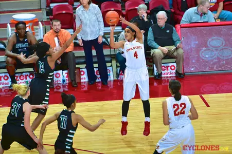 Cyclones Host Bulldogs For Tuesday Showdown