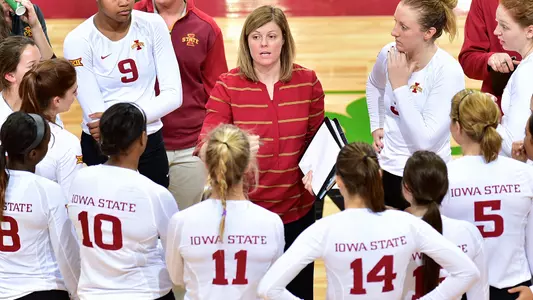 Volleyball Recruiting Class Ranked No. 8 in NCAA