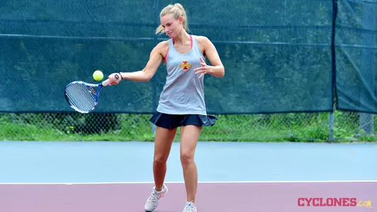 Cyclones See Success on Day One at Gopher Invite