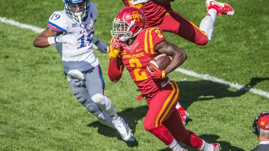 Warren Sets ISU Freshman Record In Win