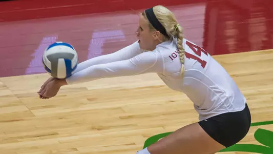 Kansas State Sweeps Past Iowa State, 3-0