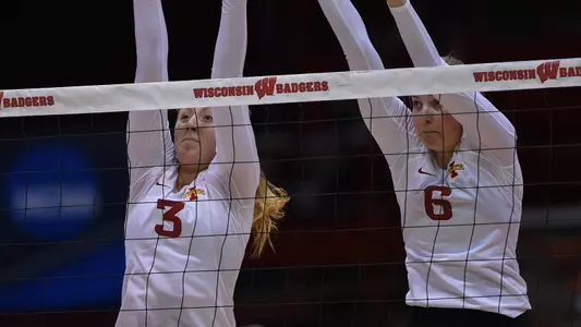Iowa State Falls to Hawaii in Four Sets