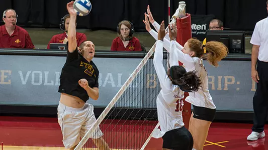 Cyclones Entertain at Cardinal and Gold Scrimmage