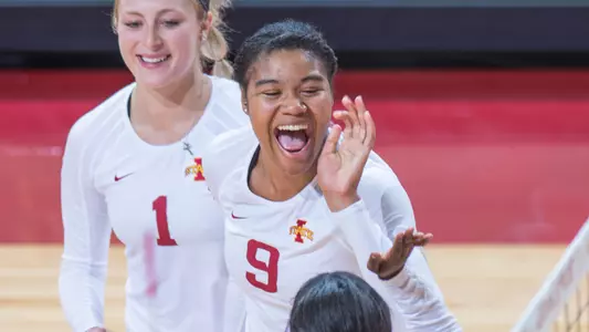 West, Knuth Lead No. 21 ISU Comeback Over UND