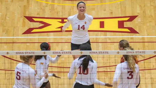 Dominant Schaben Leads ISU to Five-Set Win
