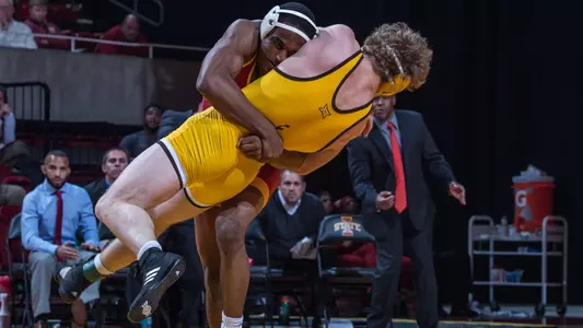 No. 18 Iowa State Opens 2016 At Virginia Duals