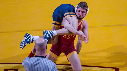 No. 15 Iowa State Closes Out Regular Season At No. 18 Minnesota