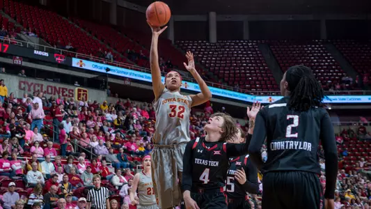 Iowa State Falls at No. 4 Baylor