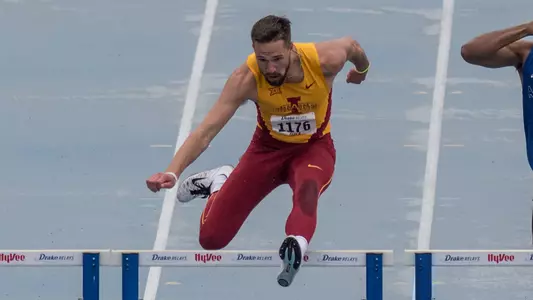 Jones, Luque Secure Bids to NCAA Championships