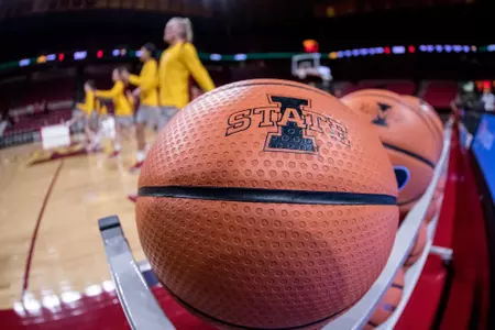 Women's Basketball_Generic