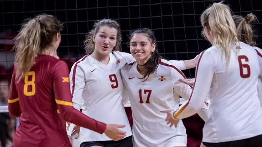 Annie Hatch and Candelaria Herrera