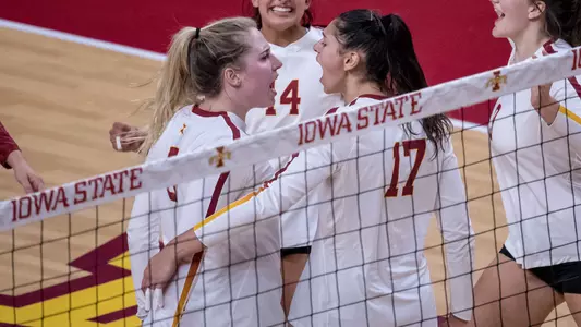 Candelaria Herrera & Eleanor Holthaus