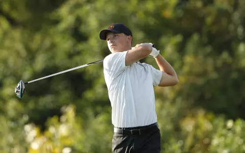 Loyola Men’s Golf Action