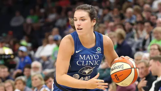 Bridget Carleton_Lynx