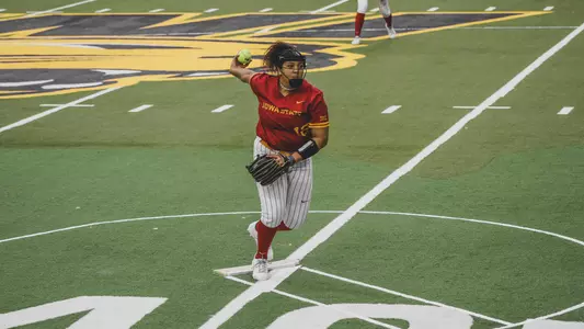 Karlie Charles vs. UNI